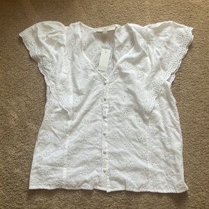 Loft eyelet top